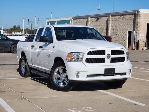 Used 2019 RAM 1500 Express w/ Express Value Package image 2