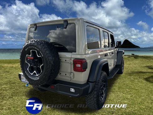Used 2022 Jeep Wrangler Unlimited Rubicon 4xe w/ Cold Weather Group image 8
