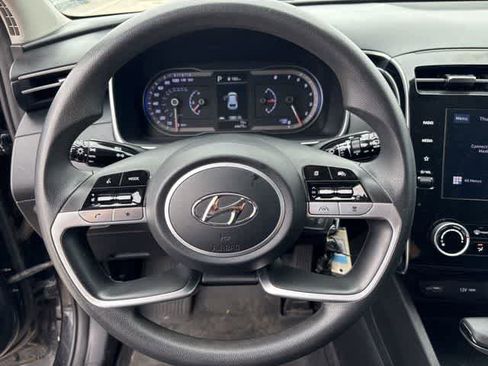 Used 2023 Hyundai Tucson SE FWD image 14
