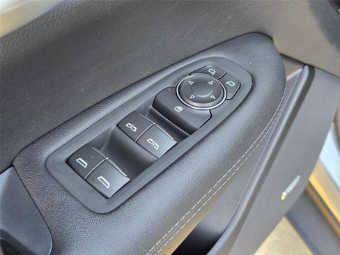 New 2026 Cadillac XT5 Luxury w/ LPO, Floor Liner Package image 24