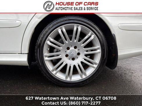 Used 2008 Mercedes-Benz E 550 4dr Sdn Sport 5.5L 4MATIC image 57