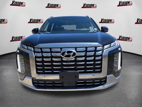 Used 2025 Hyundai Palisade Calligraphy AWD/4WD image 2