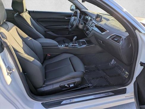 Used 2018 BMW 230i Convertible image 20