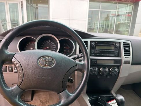 Used 2008 Toyota 4Runner SR5 image 7