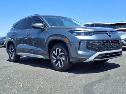 New 2025 Volkswagen Tiguan S