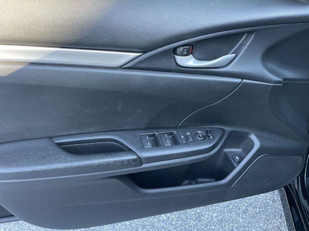 Used 2020 Honda Civic Sport image 17