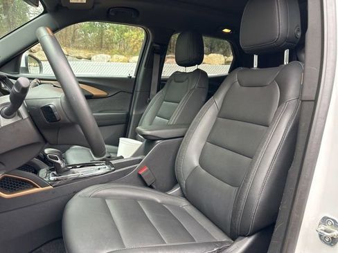 Certified 2023 Chevrolet TrailBlazer ACTIV w/ Sun and Liftgate Package image 9