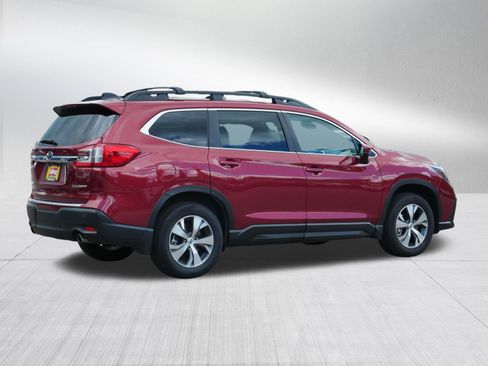 Used 2025 Subaru Ascent Premium AWD/4WD image 7