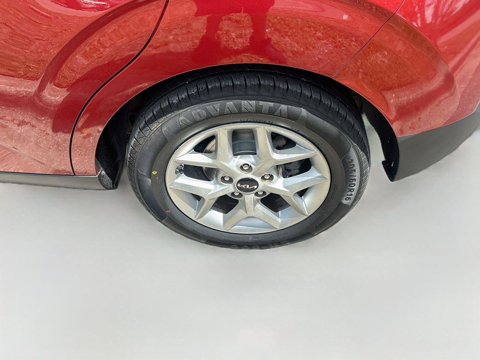 Used 2022 Kia Soul LX w/ Technology Package FWD image 28