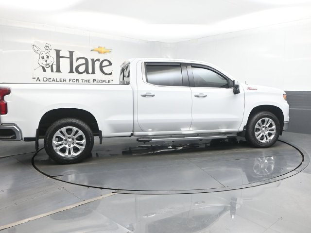 Used 2024 Chevrolet Silverado 1500 LTZ w/ LTZ Convenience Package II AWD/4WD image 41