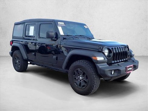Used 2023 Jeep Wrangler Sport image 6