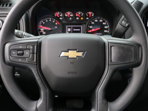 Used 2026 Chevrolet Silverado 1500 W/T w/ Trailering Package image 17