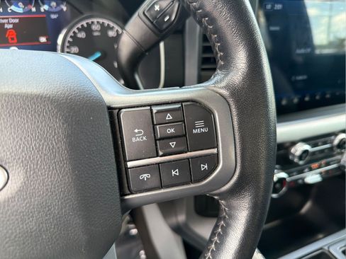 Used 2022 Ford F150 XLT w/ Equipment Group 302A High AWD/4WD image 14