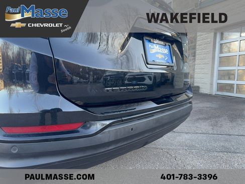 Used 2023 GMC Terrain SLE w/ Driver Convenience Package image 10