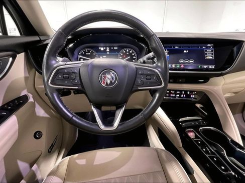 Used 2022 Buick Envision Avenir w/ Technology Package II FWD image 6