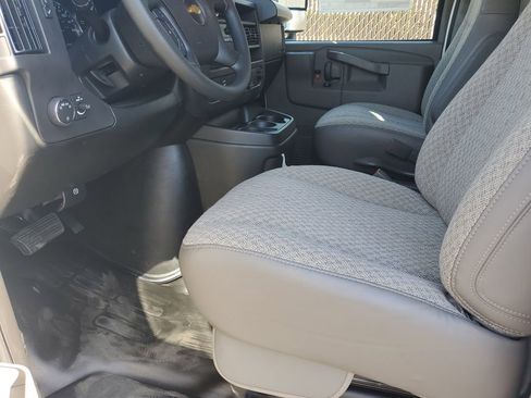 New 2025 Chevrolet Express 3500 w/ Power Convenience Package RWD image 17