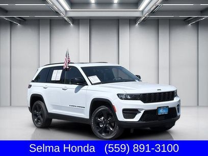 Used 2023 Jeep Grand Cherokee Altitude
