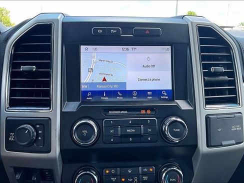 Used 2019 Ford F350 Lariat w/ Chrome Package AWD/4WD image 16
