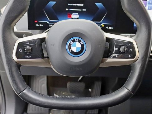 Used 2023 BMW iX xDrive50 w/ Premium Package image 15