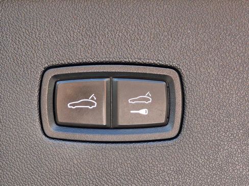 Used 2019 Porsche Cayenne AWD/4WD image 66
