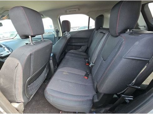 Used 2015 Chevrolet Equinox LT w/ Driver Convenience Package image 12