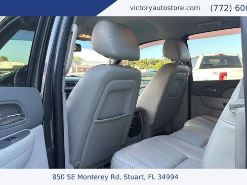 Used 2010 Chevrolet Avalanche LT w/ Suspension Package, Off-Road image 36