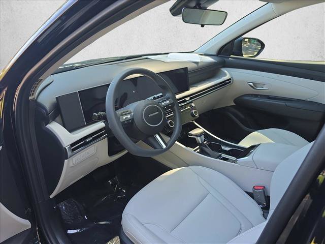 New 2026 Hyundai Tucson SEL Plus w/ Tow & Go Package FWD image 14