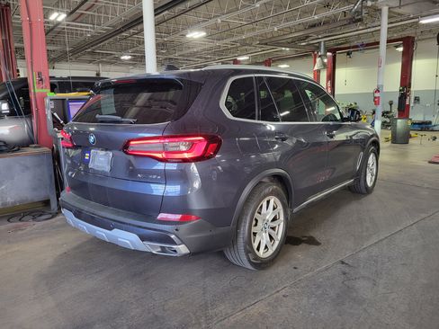Used 2021 BMW X5 xDrive45e w/ Premium Package AWD/4WD image 28