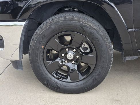 Used 2025 RAM 1500 Big Horn AWD/4WD image 17