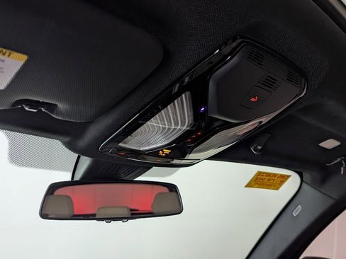 Used 2021 BMW X5 sDrive40i w/ Convenience Package RWD image 18