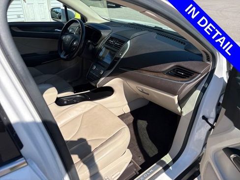 Used 2017 Lincoln MKC Reserve w/ Lincoln MKC Climate Package AWD/4WD image 41