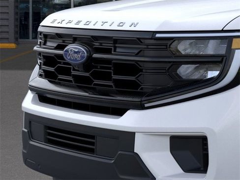 New 2026 Ford Expedition Max Active image 17