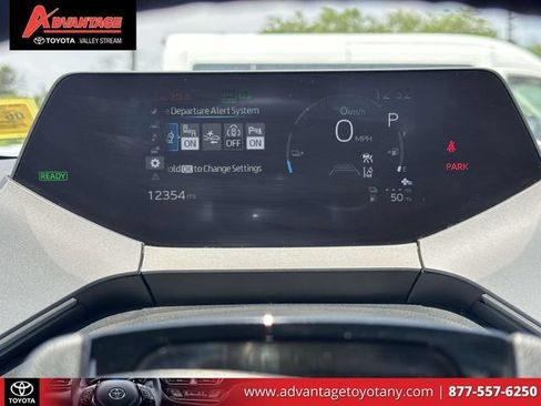 Certified 2026 Toyota Prius Plug-In Hybrid w/ Limited Premium Package FWD image 30