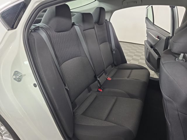 Used 2025 Toyota Camry LE FWD image 24