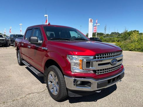 Used 2018 Ford F150 XLT w/ Equipment Group 302A Luxury AWD/4WD image 4