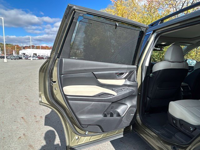 Used 2025 Subaru Ascent Limited AWD/4WD image 40