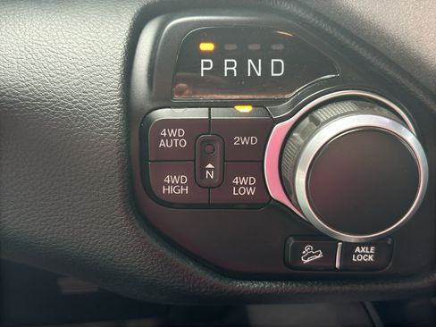 Used 2020 RAM 1500 Big Horn w/ Built-to-serve Edition AWD/4WD image 26