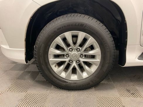 Used 2015 Lexus GX 460 w/ Premium Package image 14