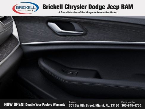 New 2025 Jeep Grand Cherokee Limited image 25