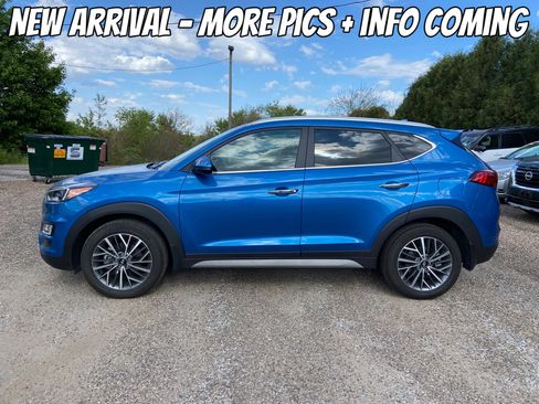 Used 2021 Hyundai Tucson Limited AWD/4WD image 2