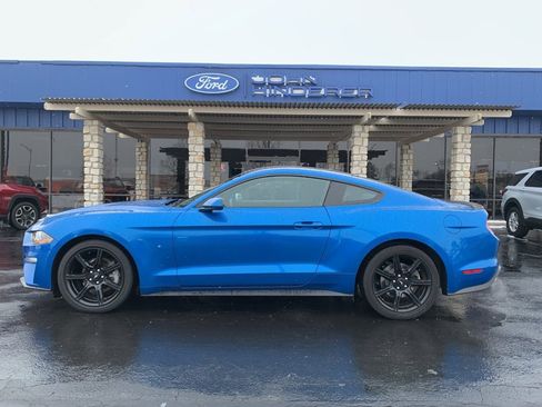 Used 2020 Ford Mustang Coupe w/ Equipment Group 101A image 6