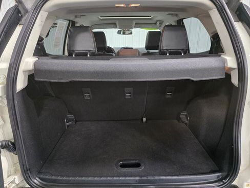 Used 2019 Ford EcoSport SES w/ SES Black Appearance Package AWD/4WD image 11