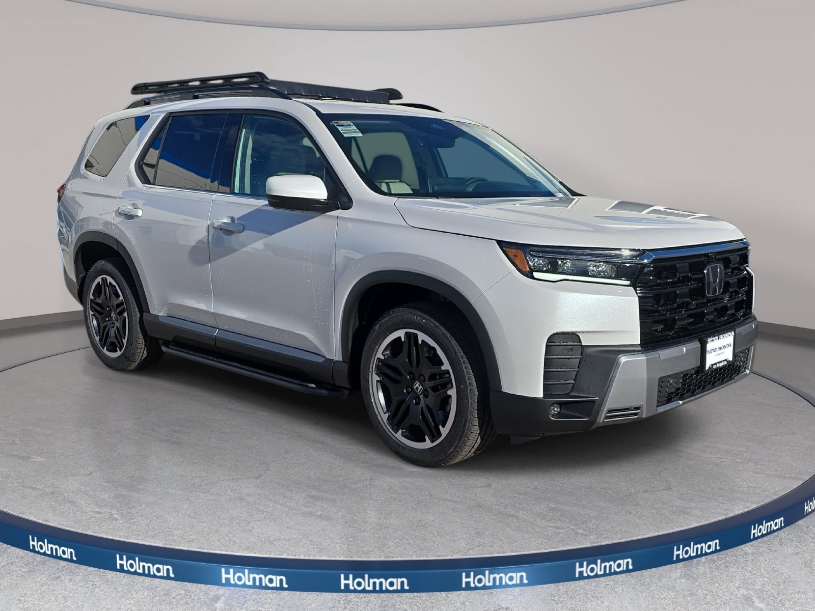 New 2026 Honda Pilot Touring image 3