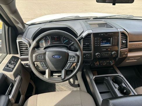 Used 2019 Ford F250 XLT w/ XLT Value Package AWD/4WD image 15