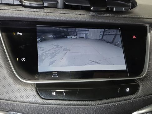 Certified 2023 Cadillac XT5 Premium Luxury image 29