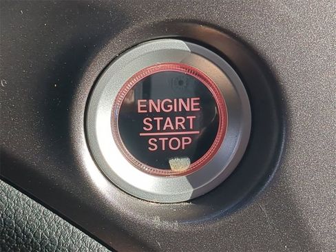 Used 2020 Honda Ridgeline Sport image 25