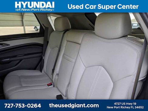 Used 2016 Cadillac SRX Luxury w/ Driver Awareness Package AWD/4WD image 17