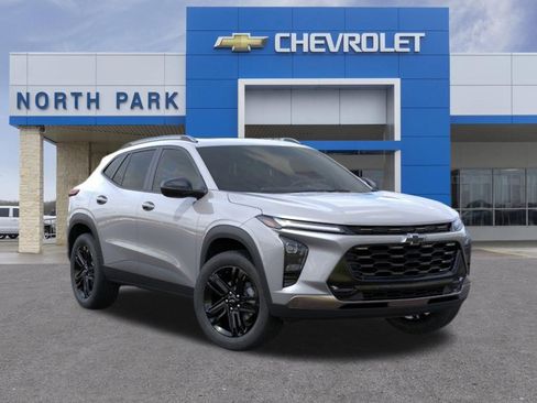 New 2026 Chevrolet Trax ACTIV w/ Sunroof Package FWD image 1