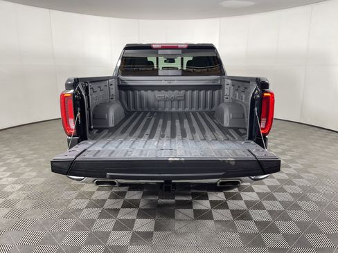 Used 2024 GMC Sierra 1500 SLT w/ SLT Premium Plus Package image 8