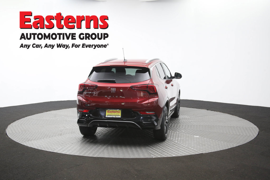 Used 2024 Buick Encore GX Sport Touring AWD/4WD image 39